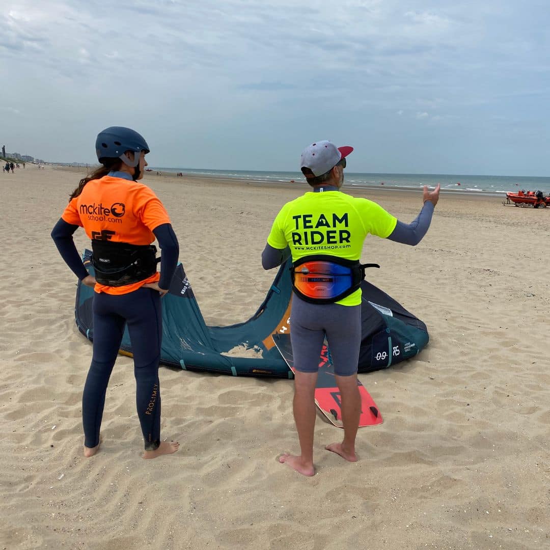 Briefing de sécurité avant un cours MC Kiteschool